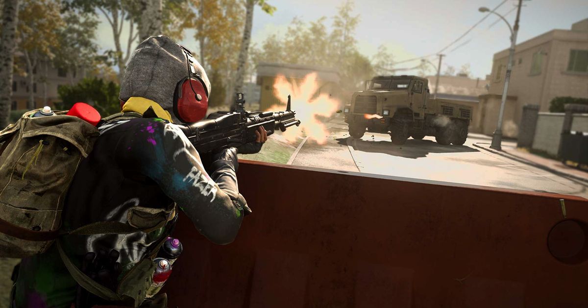 Image showing Warzone player shooting LMG at vehicle