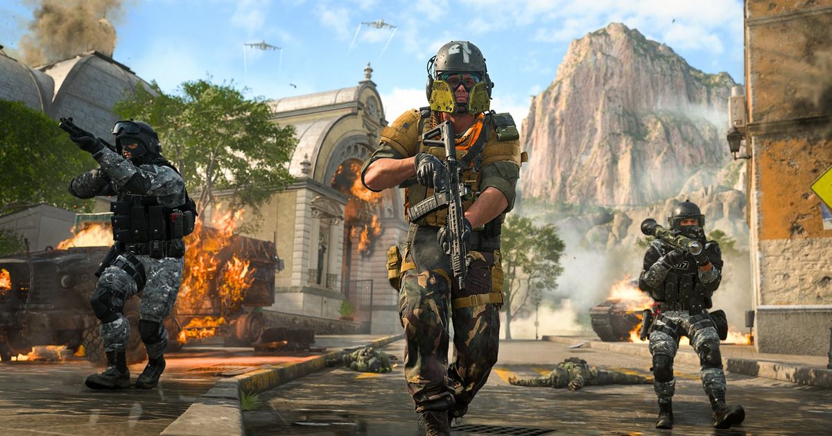 Modern Warfare 2 players running from burning truck
