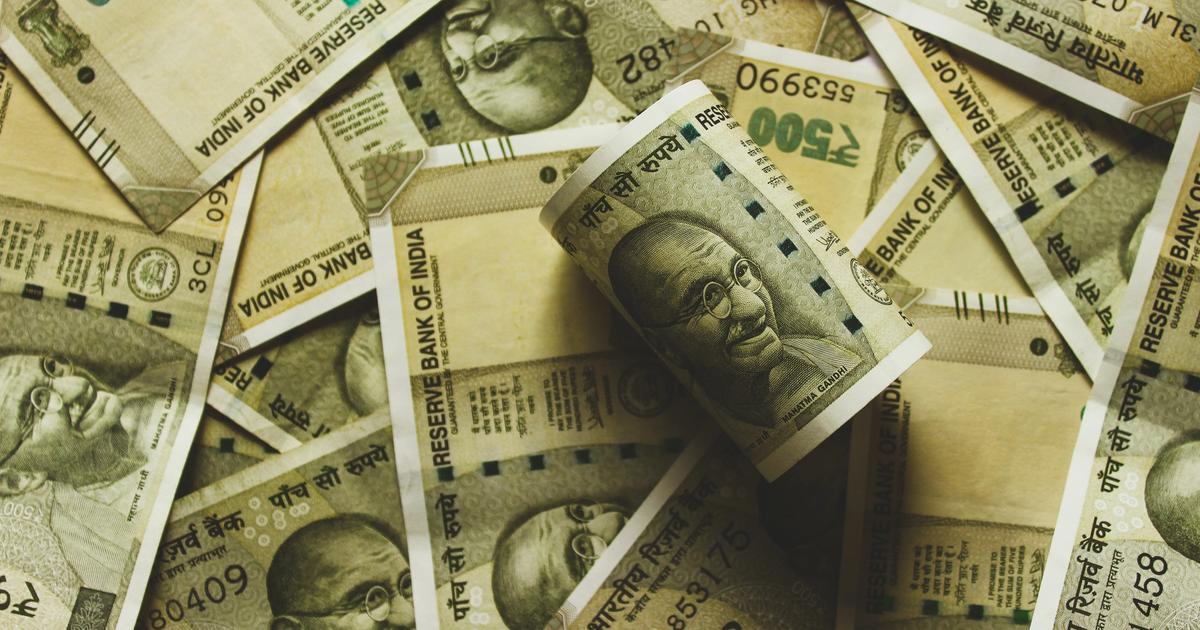 500 Rupee Notes Displaying Mahatma Gandhi