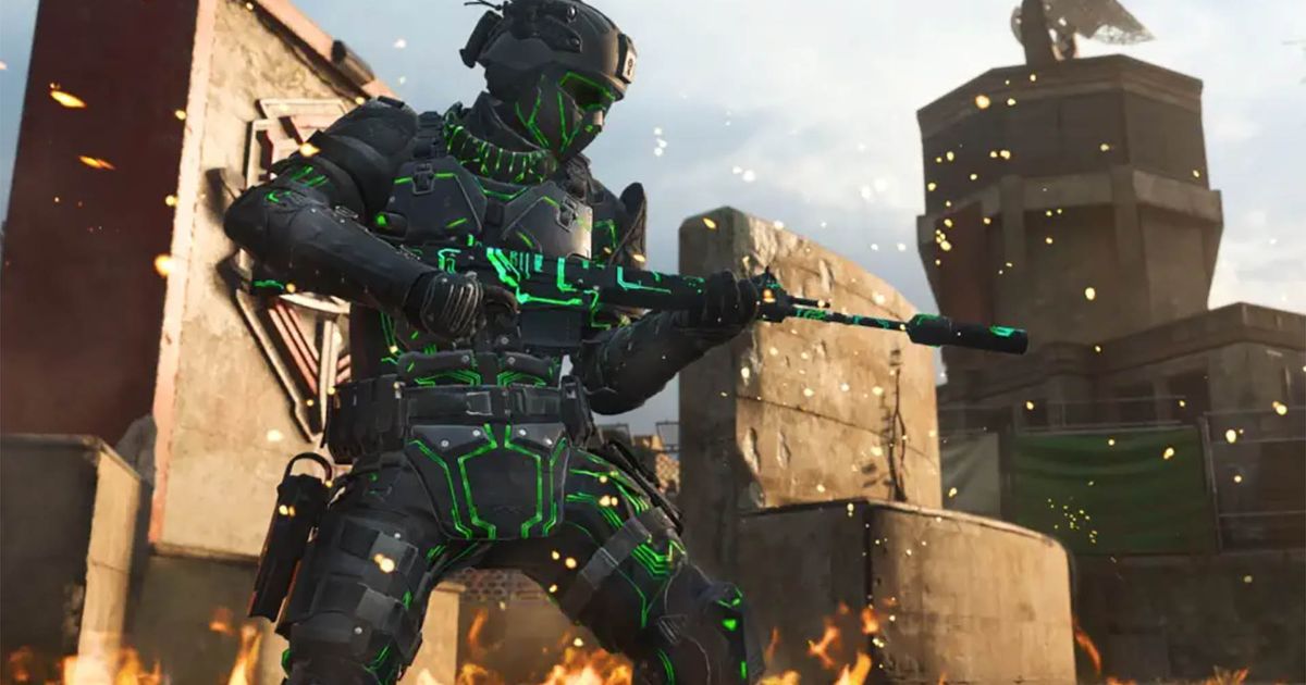 Modern Warfare 3 player holding LMG next to fire
