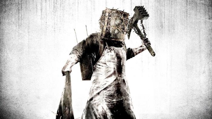 The Keeper from The Evil Within holds a hammer in a promotional image for the game.