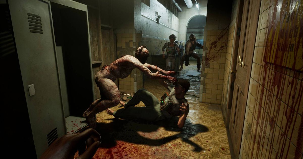 Enemies attacking a player on the ground in The Outlast Trials.