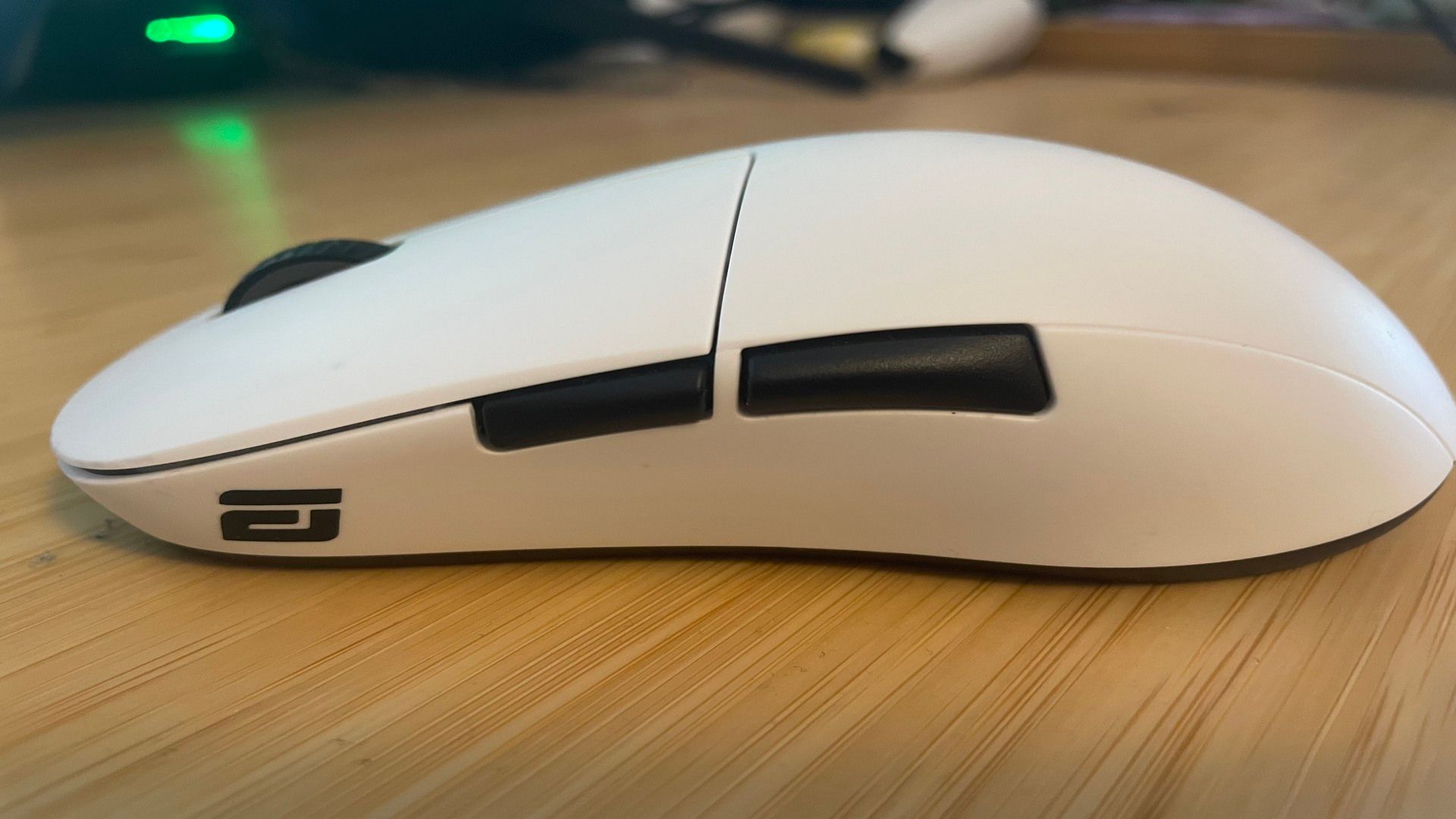 Endgame Gear XM2WE wireless mouse review - Brilliant and on