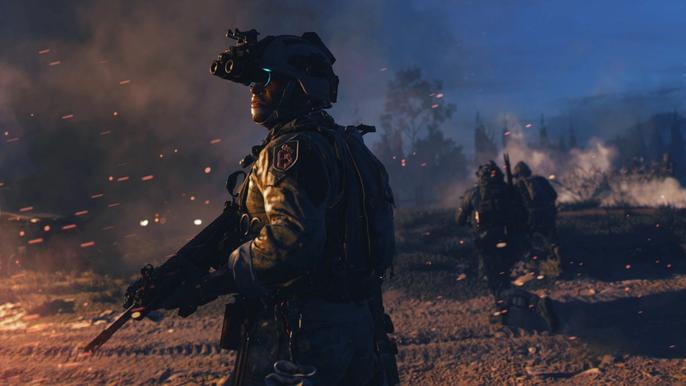Image showing Warzone 2 player carrying gun