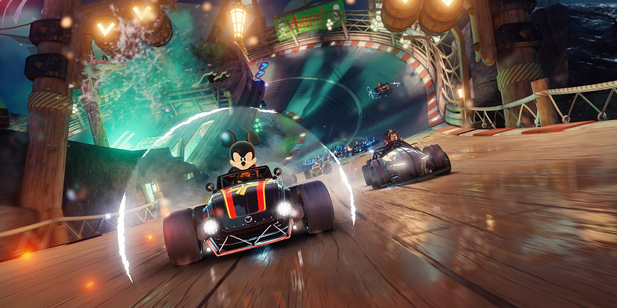 Mickey racing in Disney Speedstorm