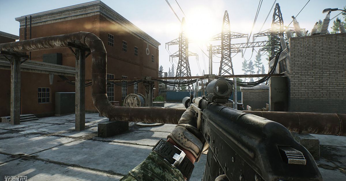 Escape from Tarkov player holding rifle
