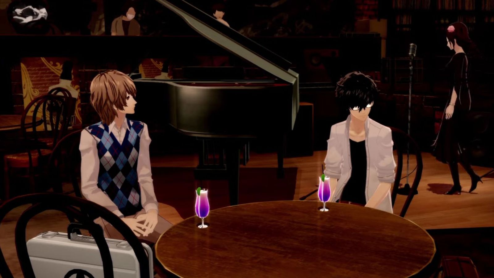 Akechi and Joker sitting in the Jazz Club in Persona 5 Royal