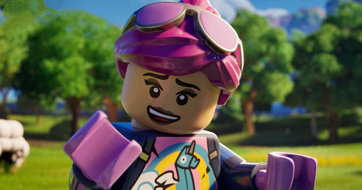 Increase health in LEGO Fortnite - character looks at arms