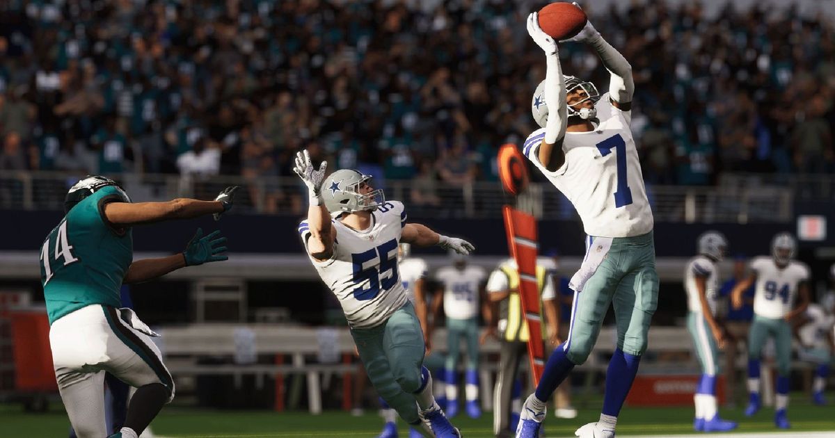 Image showing NFL player catching football