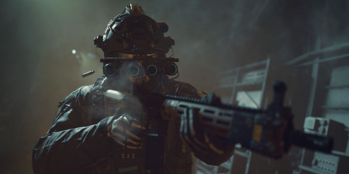 Image showing Warzone 2 player holding gun