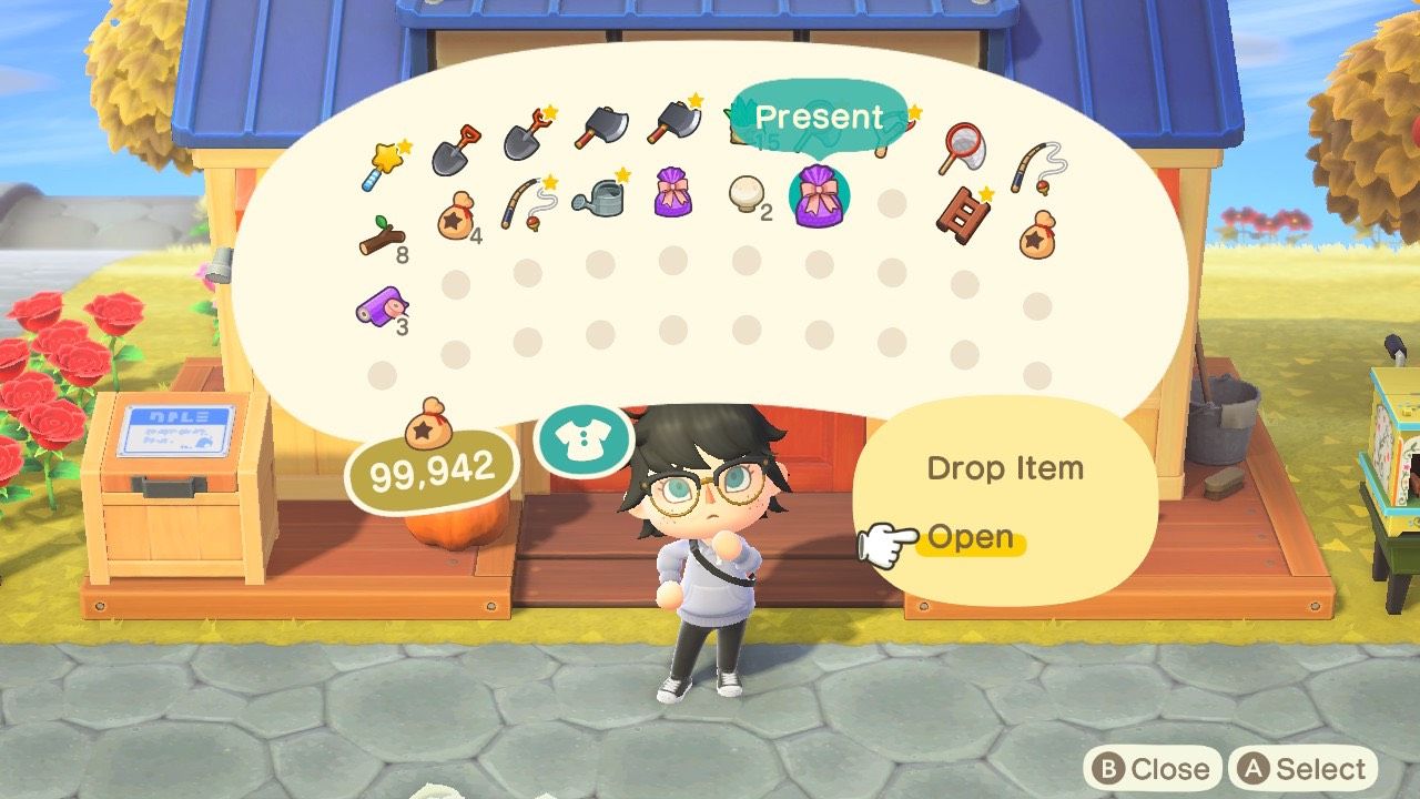 A player with a present in their inventory after having wrapped an item using wrapping paper from Nooks Cranny, in Animal Crossing: New Horizons.