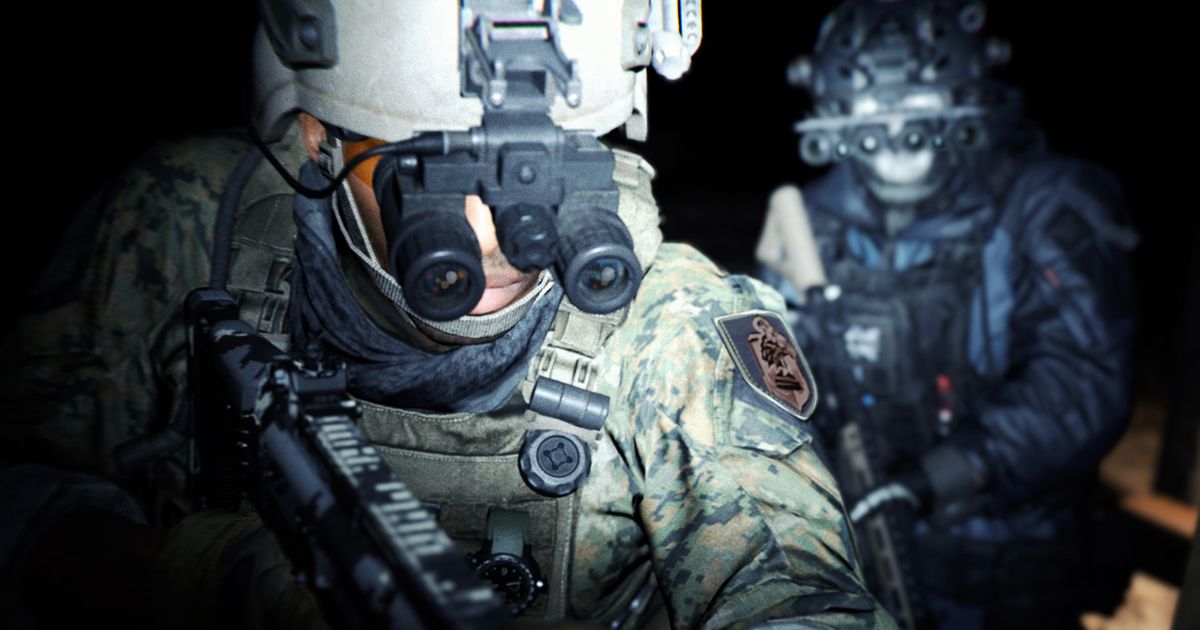 Warzone 2 players standing together wearing night vision goggles