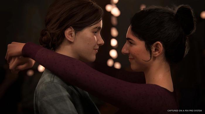 Ellie and her girlfriend, Dina, in The Last of Us.