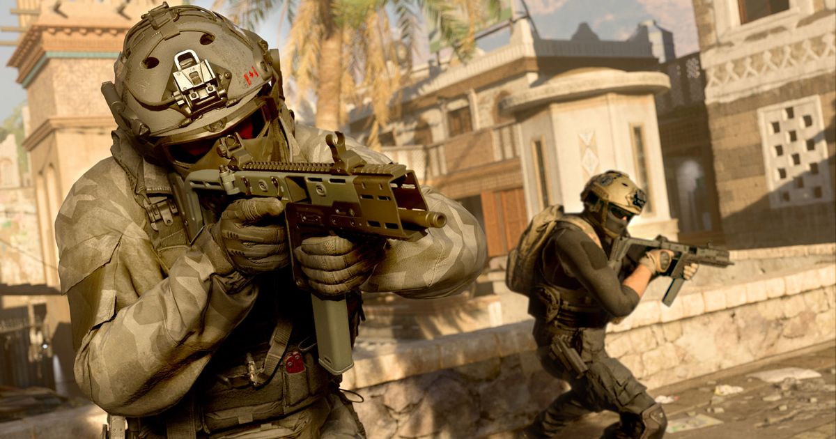 Screenshot of Warzone player aiming with SMG and Warzone player carrying gun in background