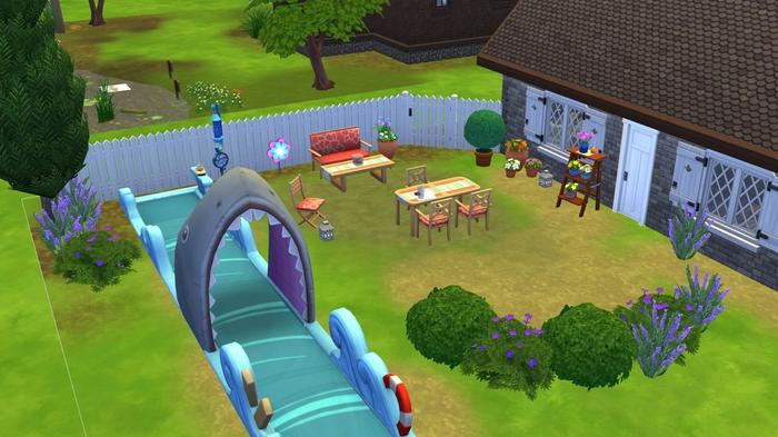 Backyard Stuff pack stuff in Sims 4
