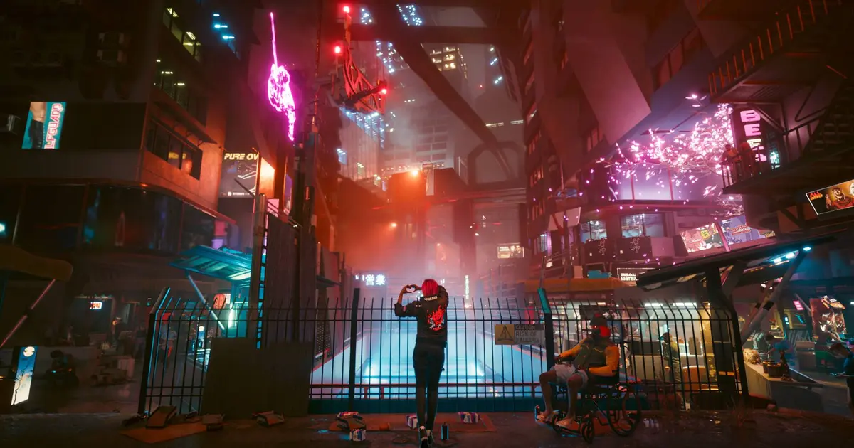 Characters stood in a dark Night City alley in Cyberpunk 2077.