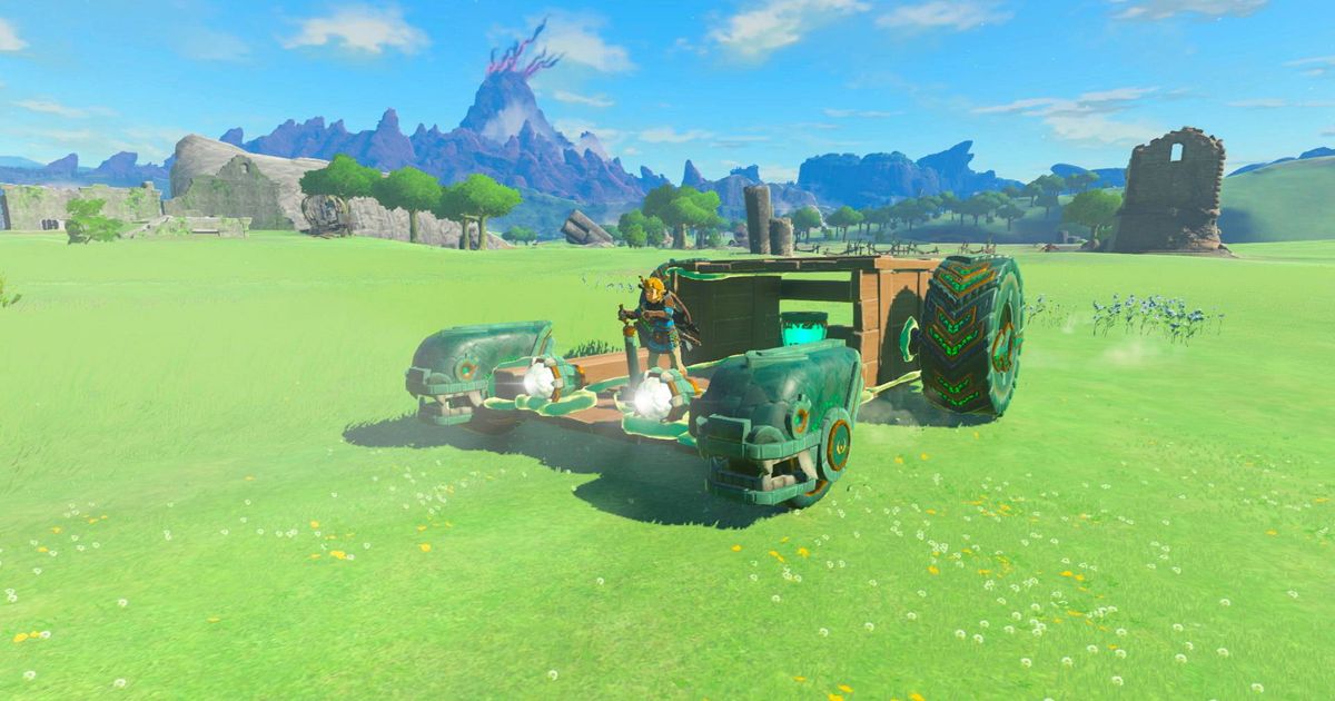 Link riding a battery-powered vehicle in Zelda Tears of the Kingdom.