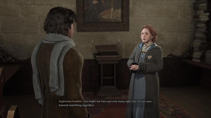 having a chat with Sophronia Frankin as she asks questions in Hogwarts Legacy