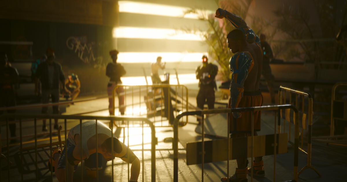 A boxer stands victorious over his opponent in Dogtown in Cyberpunk 2077: Phantom Liberty