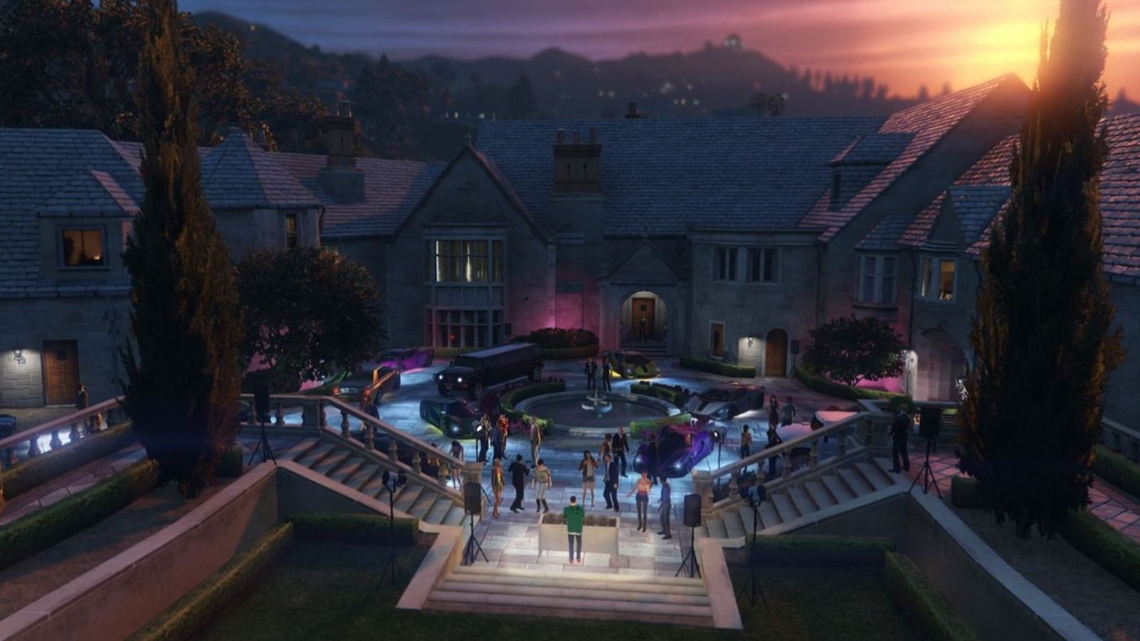 GTA Online The Contract DLC. The image shows many Celebrities partying in the garden of a house in Vinewood Hills.