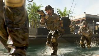 Image showing Modern Warfare 2 player using M16
