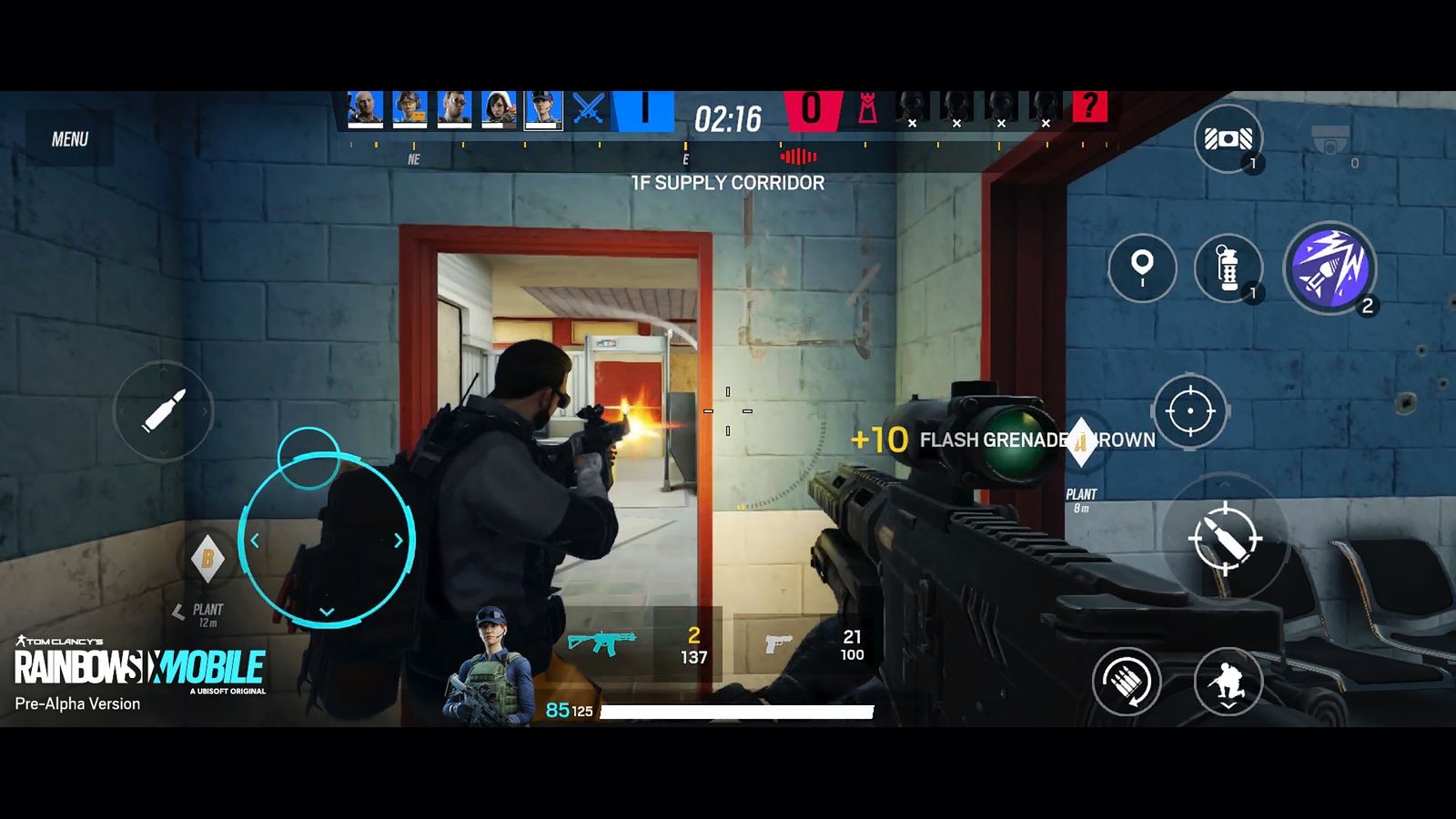 Image of the HUD in Rainbow Six Mobile