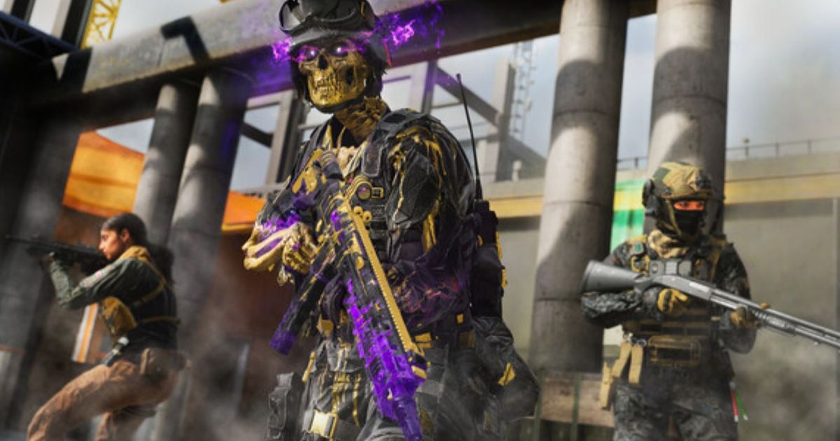 Modern Warfare 3 player holding gun with teammates holding guns in background