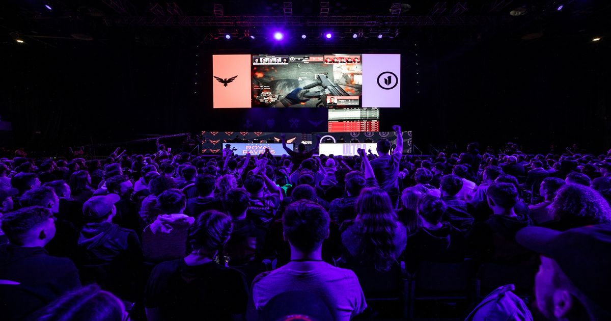 Image showing stage and crowd from Call of Duty League event