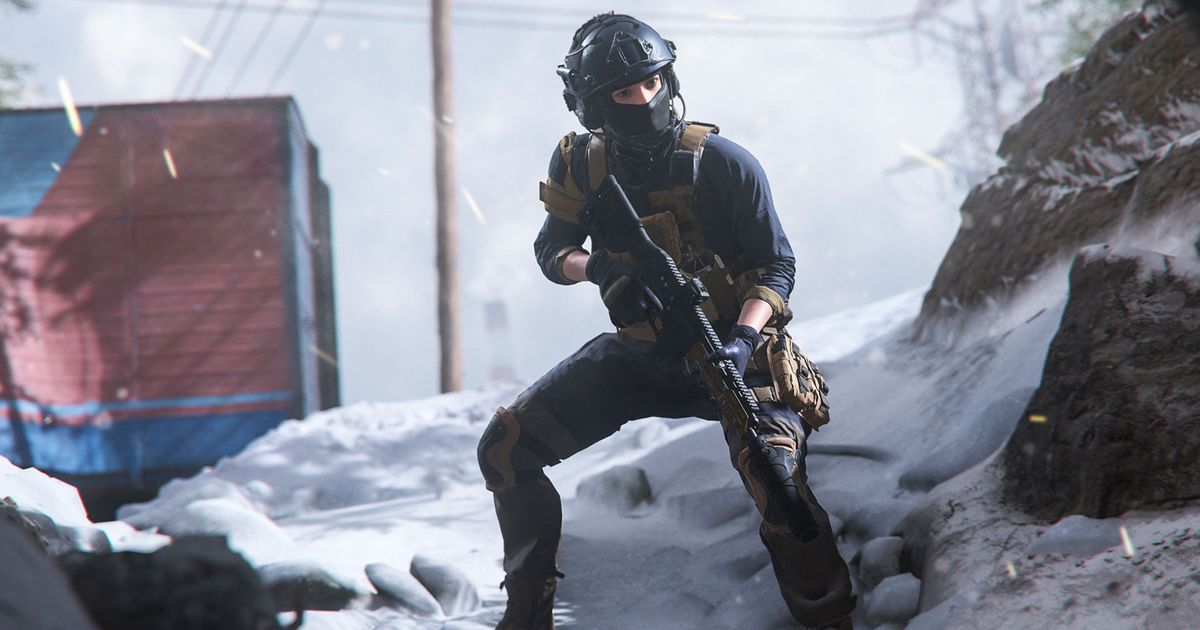 Modern Warfare 3 player pointing rifle at ground 