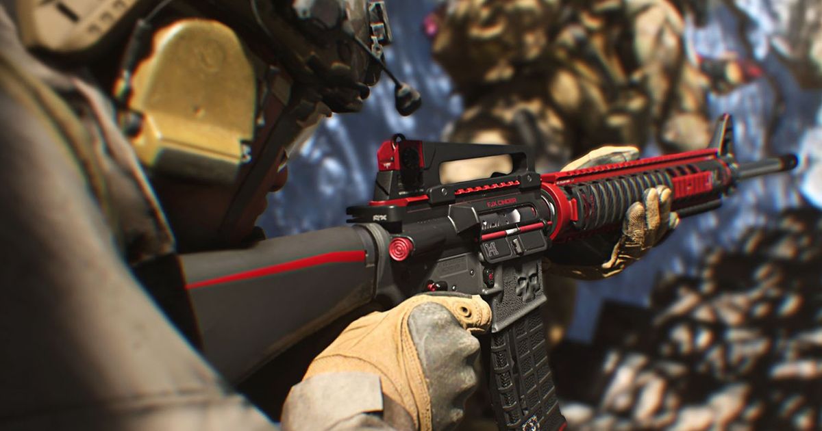 Modern Warfare 3 player holding M16 assault rifle