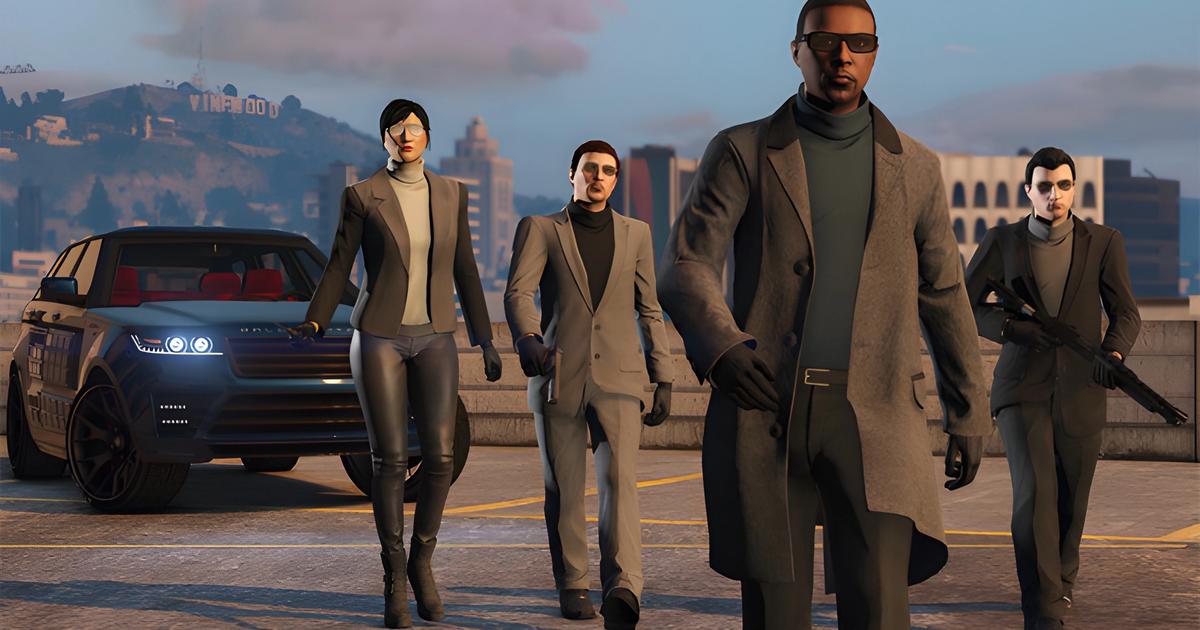 A promo screenshot for GTA Online.