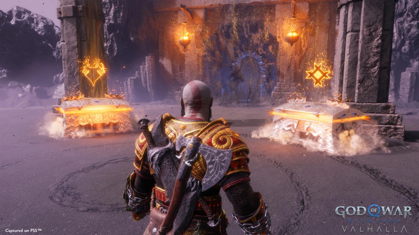 Kratos wearing an all-gold armour in God of War Ragnarok Valhalla